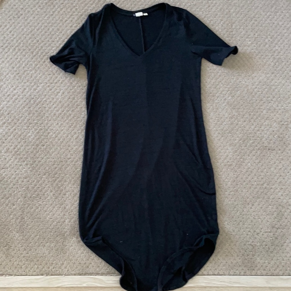 Gap size medium t shirt dress